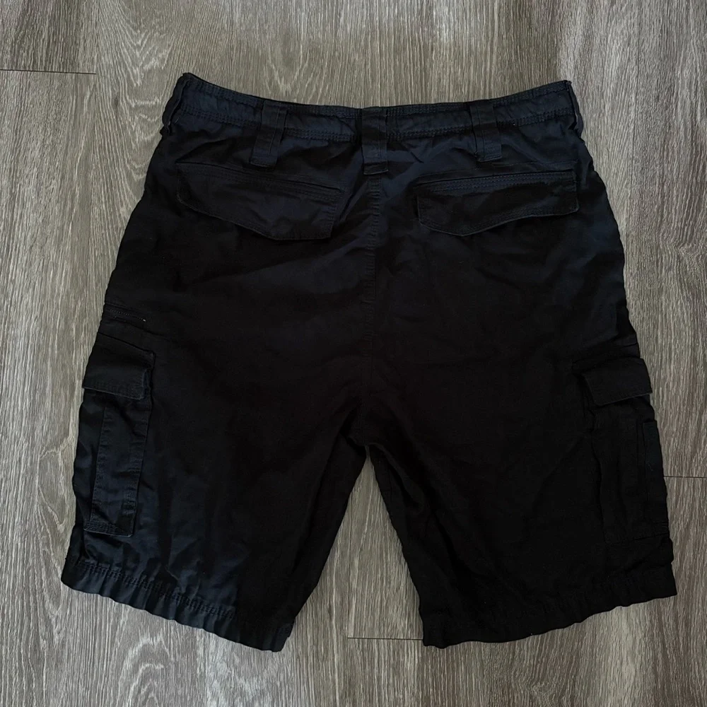 CSG Black Cargo Men Shorts Size 36 - Picture 2 of 5